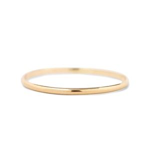 Catbird Mignon Memory Ring in Yellow Gold